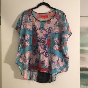 Clover canyon top size small